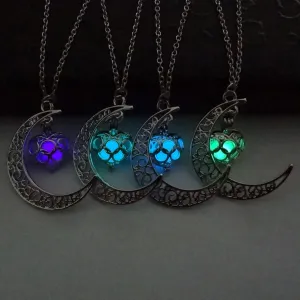 2017 Glowing In The Dark Pendant Necklaces Silver Plated Chain Necklaces Hollow Moon & Heart Choker Necklace Collares Jewelry