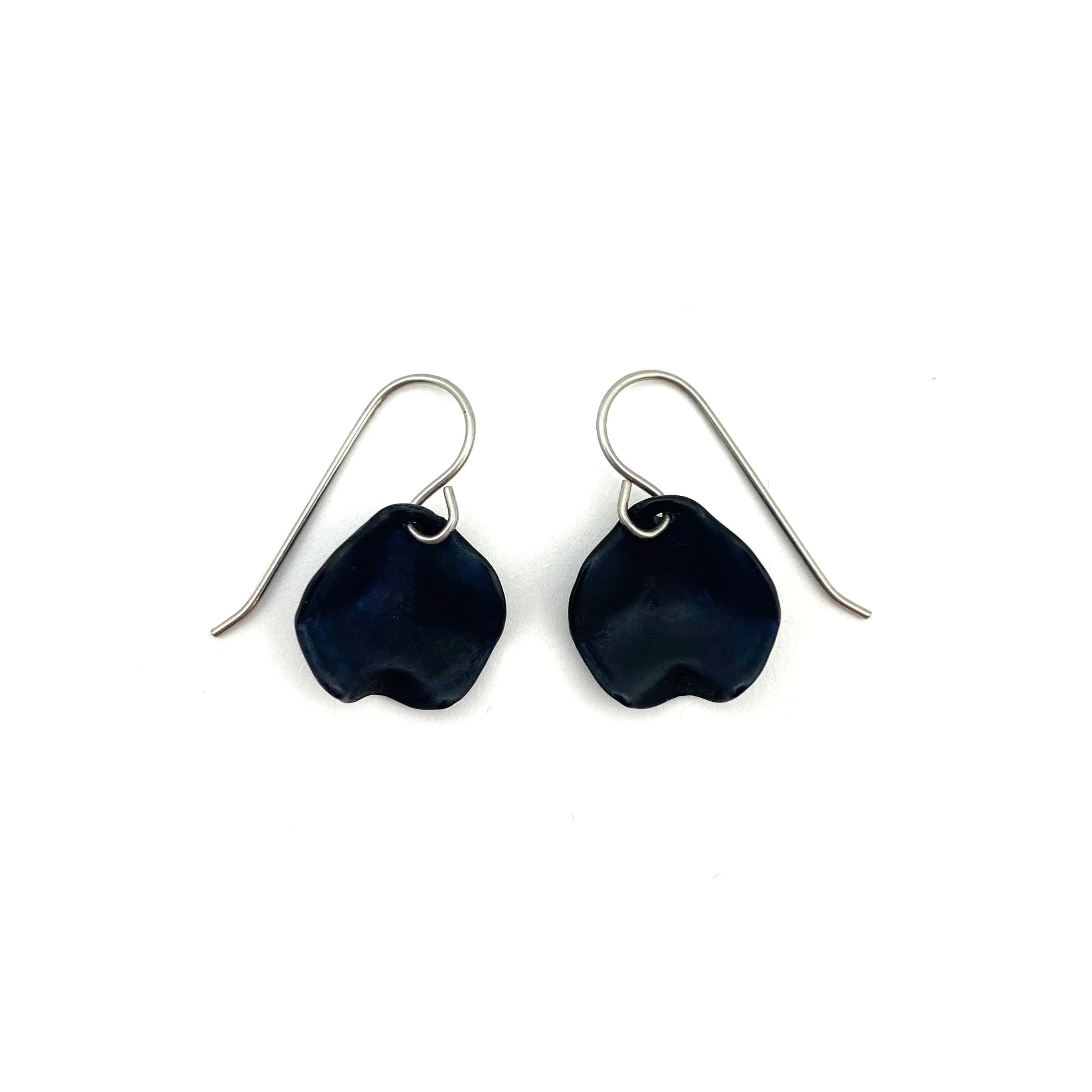 Black Petal Earrings - Hook