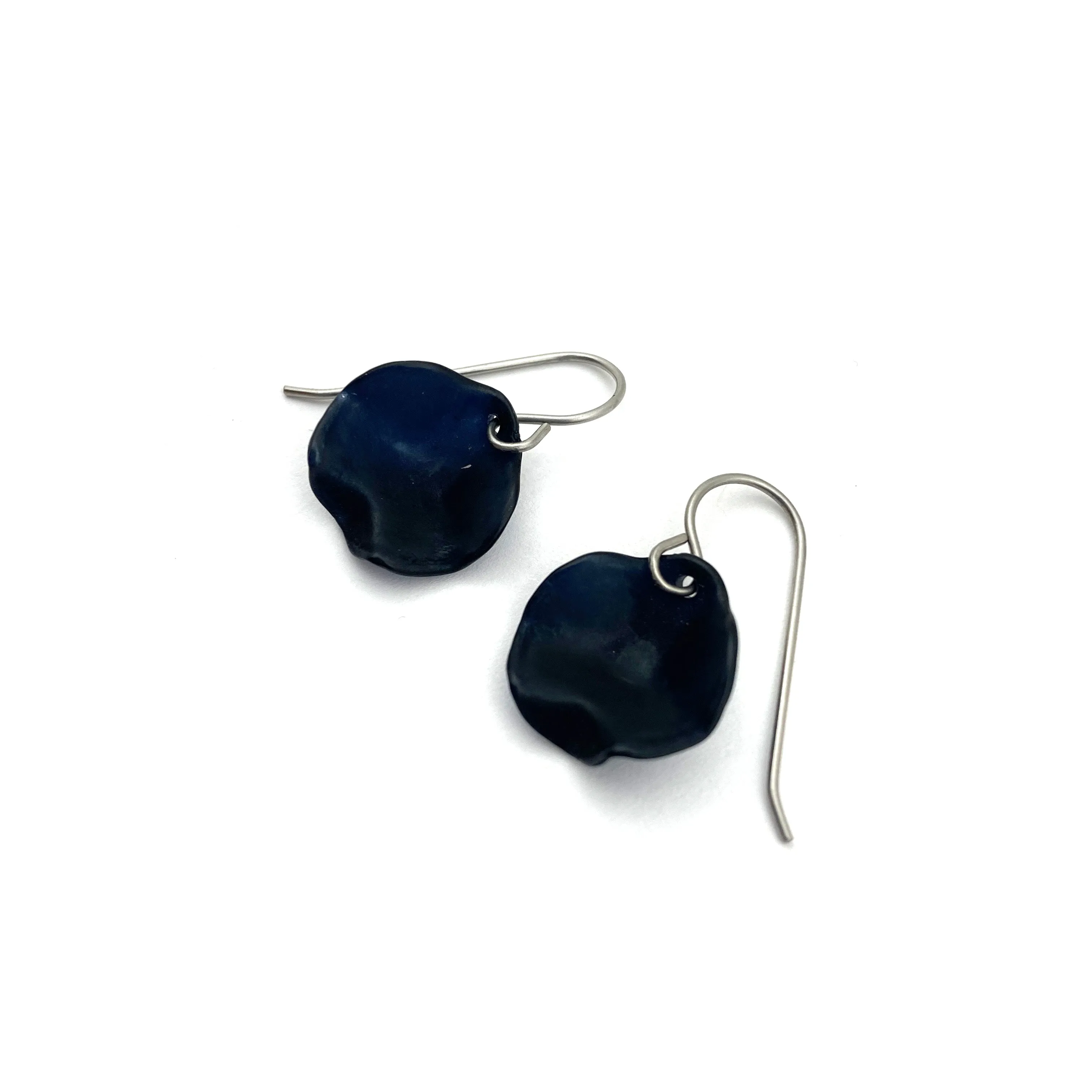 Black Petal Earrings - Hook