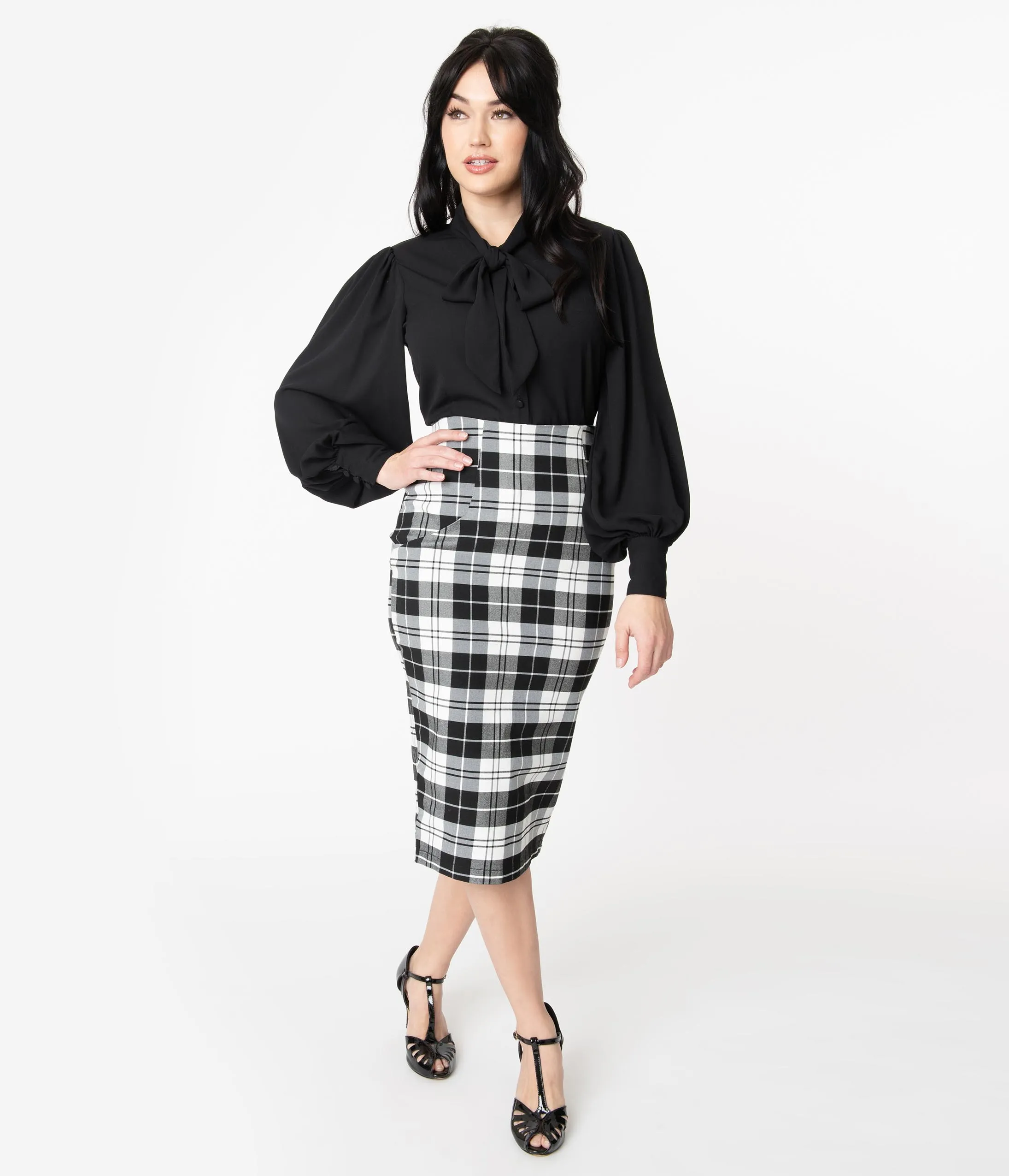 Unique Vintage Black & White Plaid Tracy Wiggle Skirt