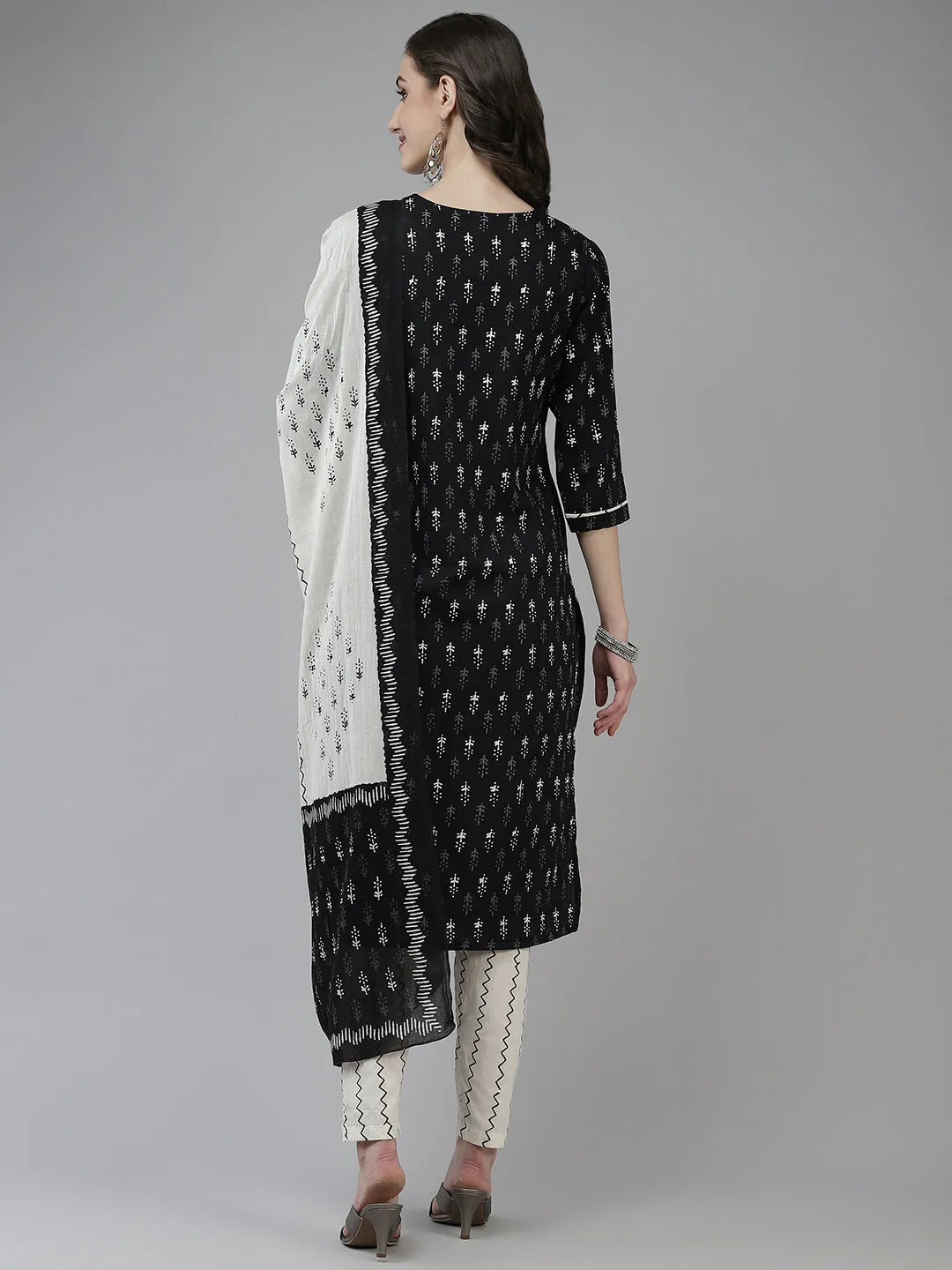 Women Black And Off White Cotton Printed Kurta With Trouser & Dupatta